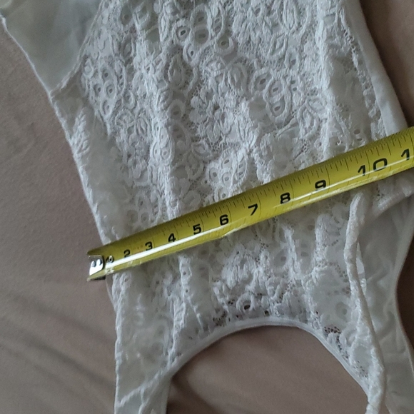 Marks & Spencer shapewear - Picture 7 of 8